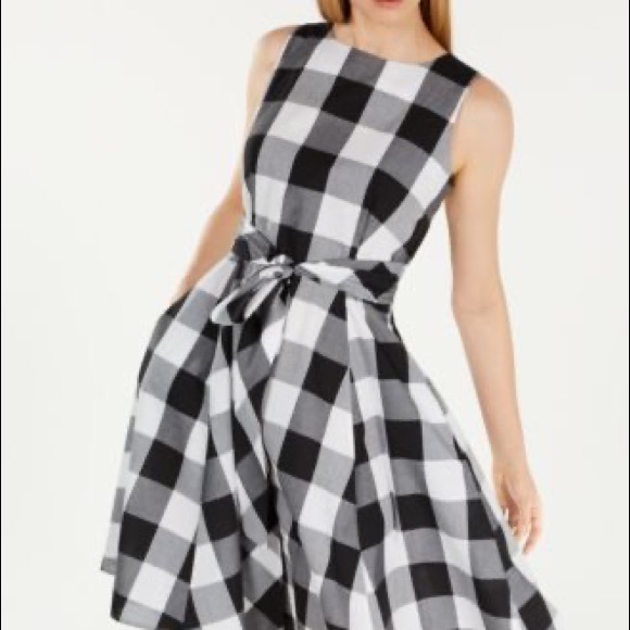 Calvin Klein black and white checkered dress. - Picture 1 of 4